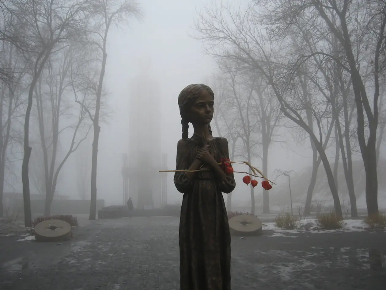 «Ми пам’ятаємо». Українські спортсмени вшановують пам’ять жертв Голодомору