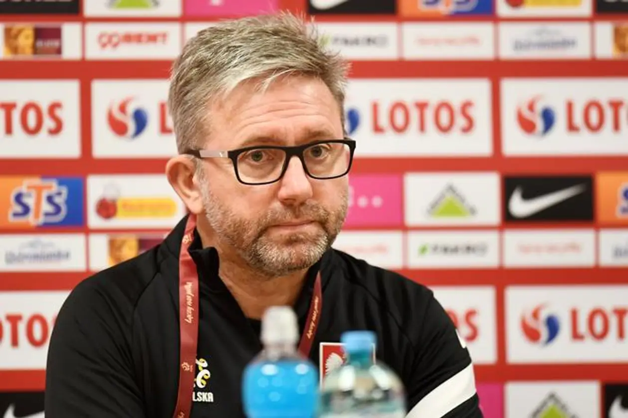 Ежи Бженчек уволен с поста главного тренера сборной Польши