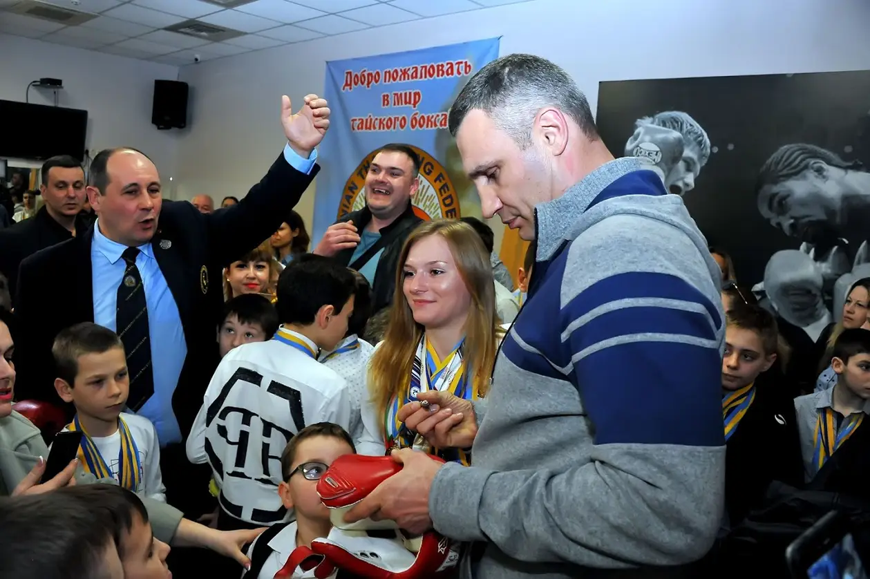 Виталий Кличко посетил украинскую федерацию тайского бокса