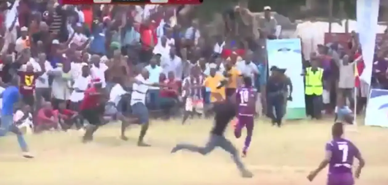 На футболе в Танзании особая атмосфера