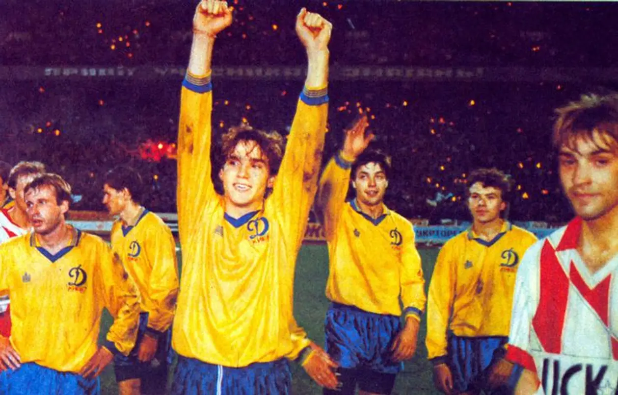 У 90-х «Динамо» грало у жовто-синій формі британського хайпового бренду. Зараз він на дні