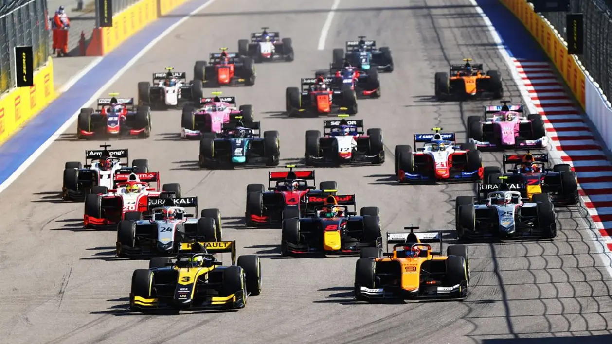 Финал «Формулы-2» обещает быть скандально горячим. От его результатов будет зависеть следующий сезон «Формулы-1»