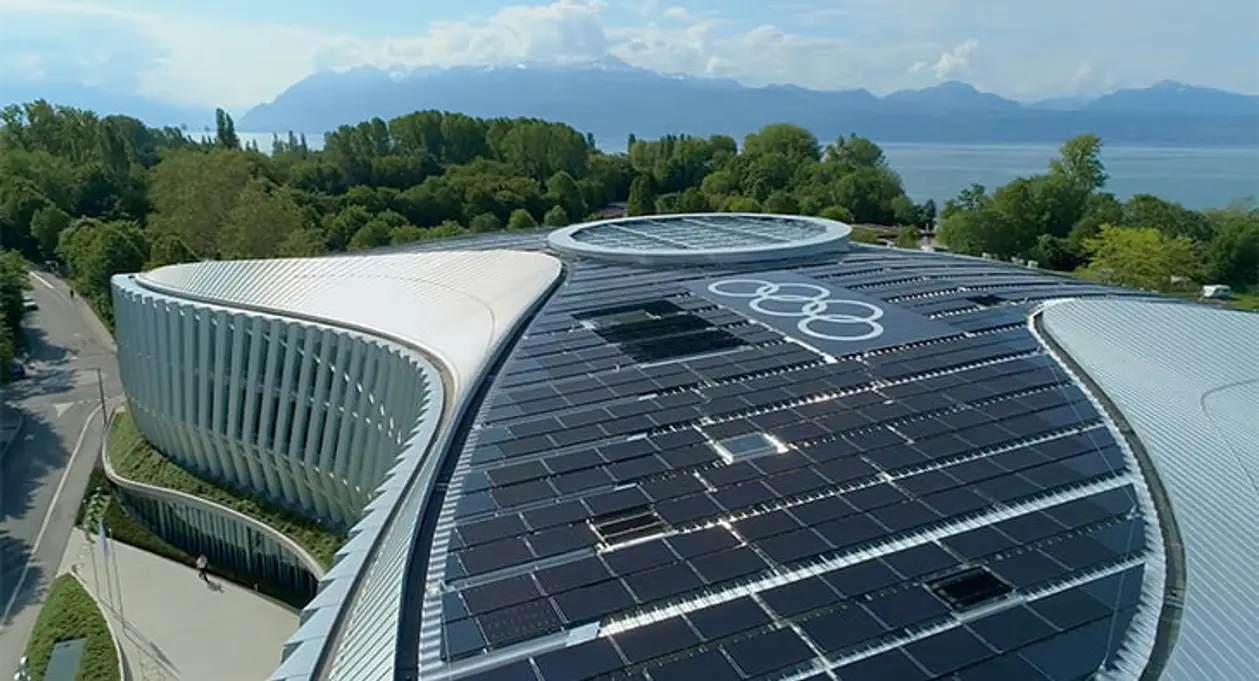 Новый дом МОК – вершина хайтека: солнечные батареи, сплошное стекло, зелень на крыше