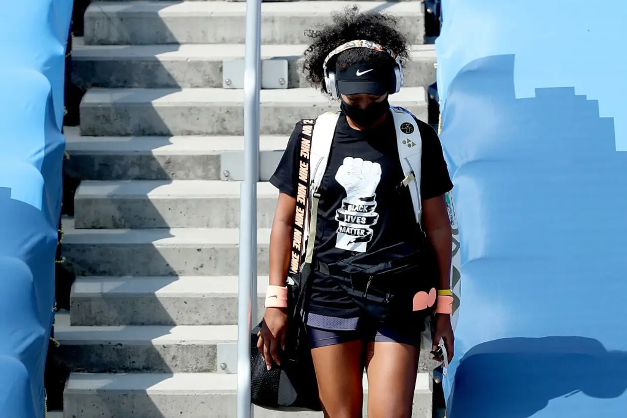 Наоми Осака – голос гражданской борьбы. Протестом остановила турнир, на US Open заставила теннис говорить о жертвах полиции и расизма
