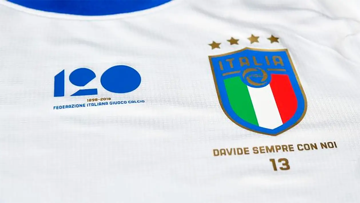 Сборная Италии сыграла матч в футболках в память об Астори