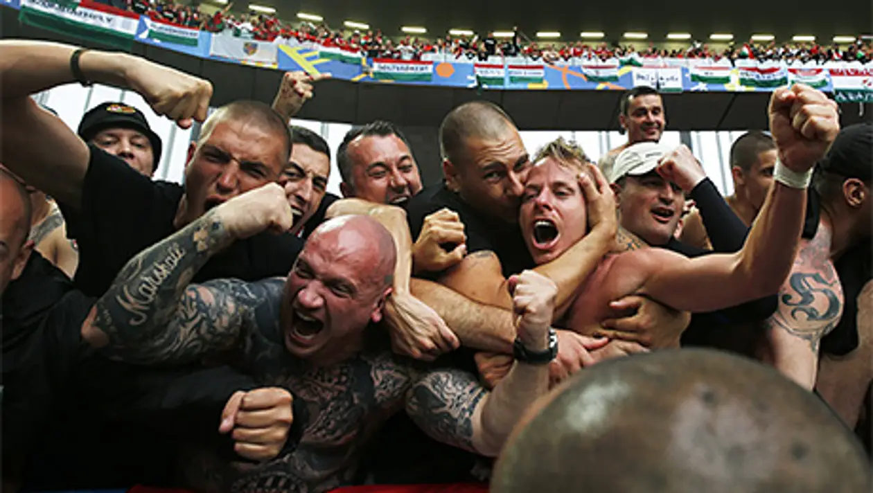 Фото дня. Джуджак празднует первую победу Венгрии на Евро с 1972 года
