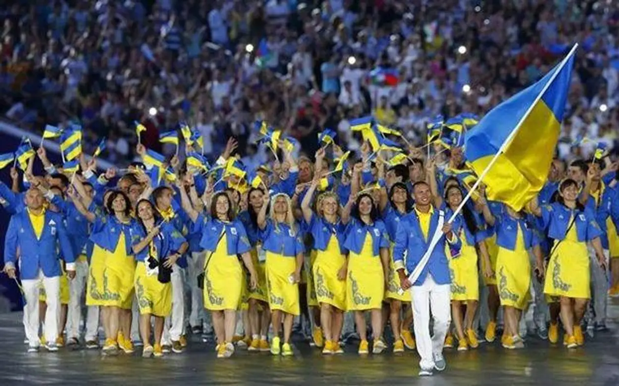 Українські спортсмени привітали країну із днем мови та писемності. Читали вірші рідною мовою