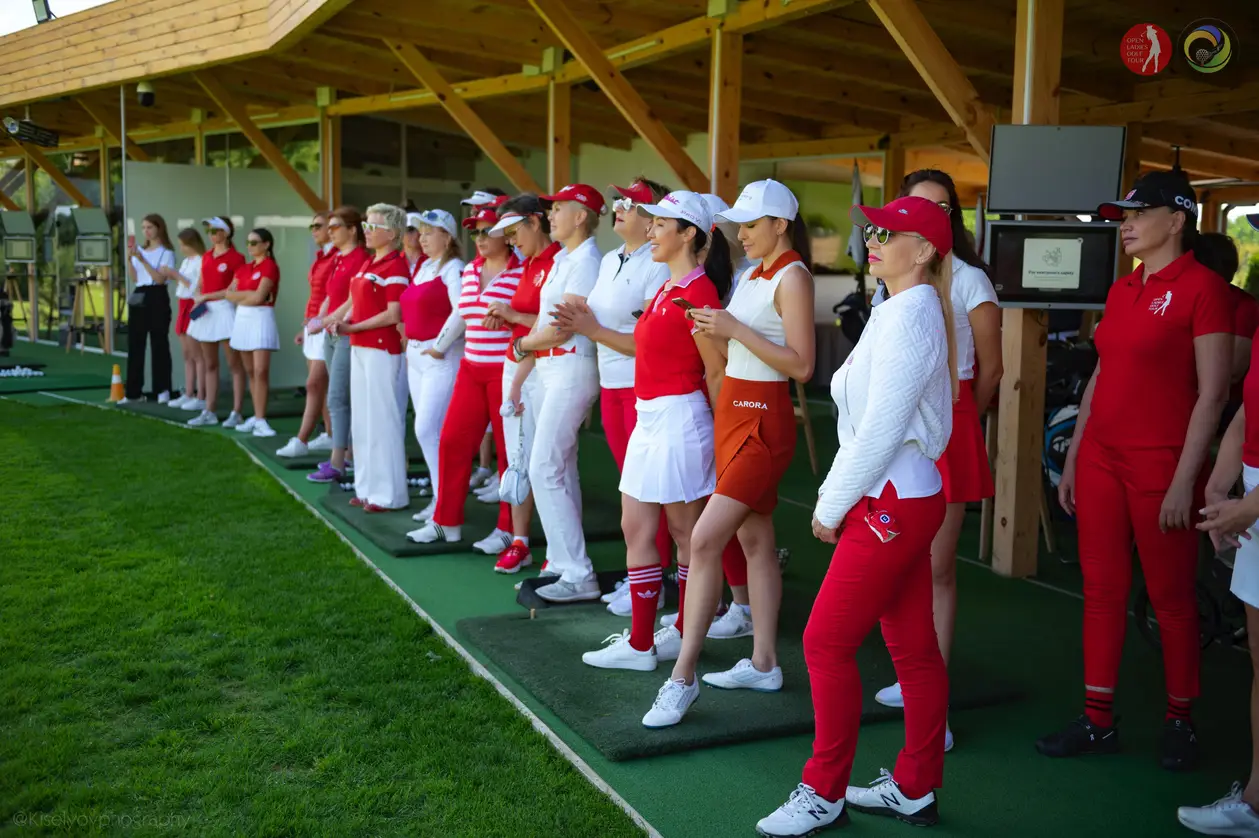 Жіночий гольф, як хоббі та професія: в ГК Козин відбулося два турніри серед жінок