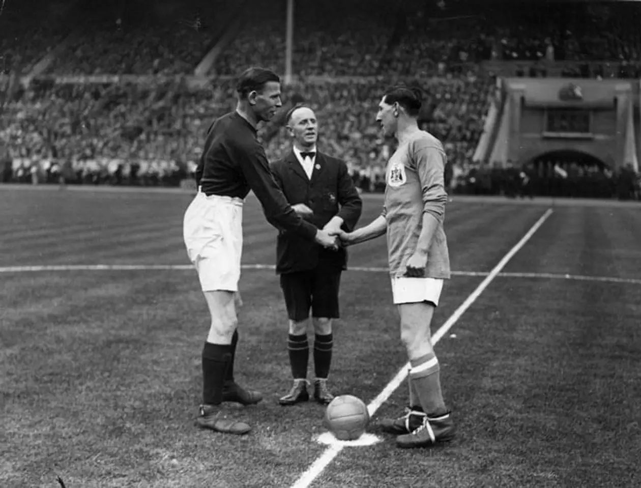 Історія футболу у світлинах. Фінал Кубку Англії 1927 року