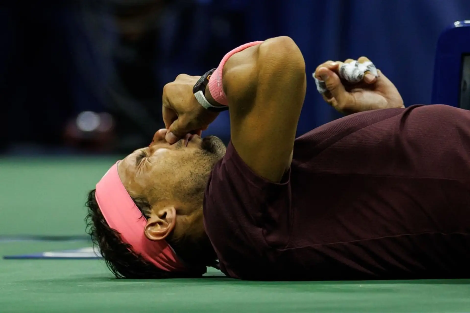 Надаль розсік собі обличчя ракеткою під час матчу US Open