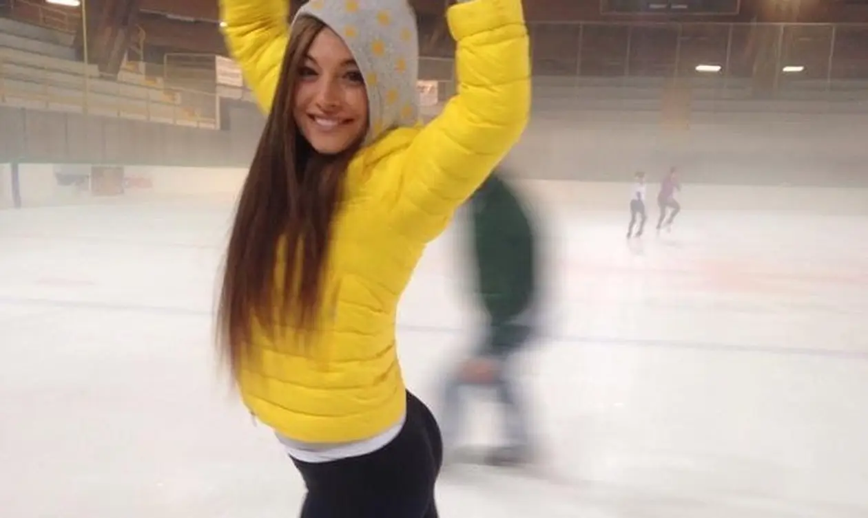 ⛸ Вирер обожает кататься на коньках. Ее фотки – загляденье