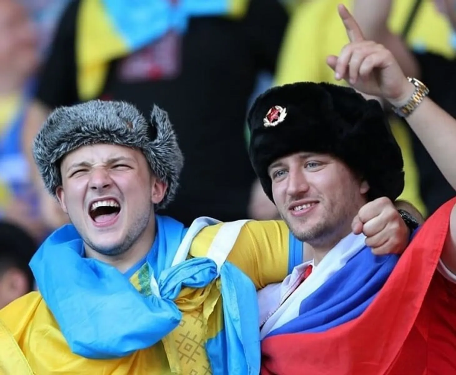 Конфлікт на трибунах матчу Швеція – Україна. Дісталось вболівальнику з російським прапором