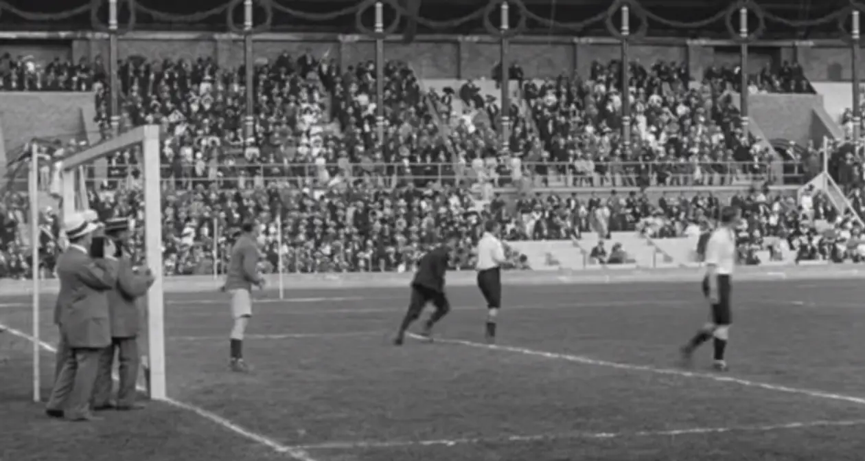 В финале Олимпиады-1912 Дания и Великобритания устроили нереальную зарубу