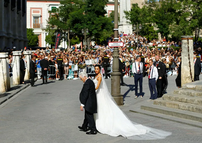 Свадьба Рамоса в Севилье: приехали Бекхэм, друзья из «Барсы» и даже Перес