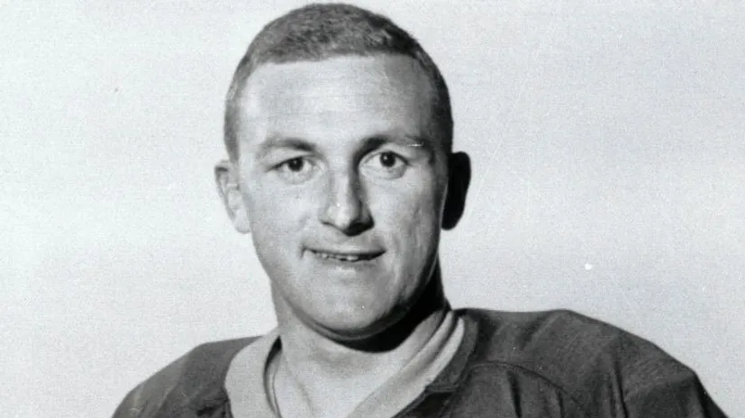 52 года трагедии в НХЛ: игрок умер после чистого силового. В его честь назвали один из призов лиги