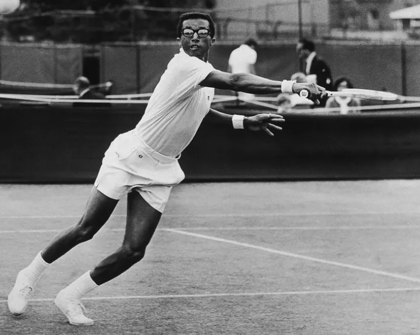 Теннисист, который дружил с Манделой, выиграл «Эмми» и умер от СПИДа