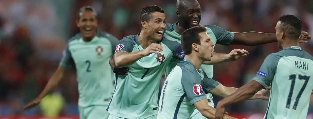 Португалия – в финале Евро