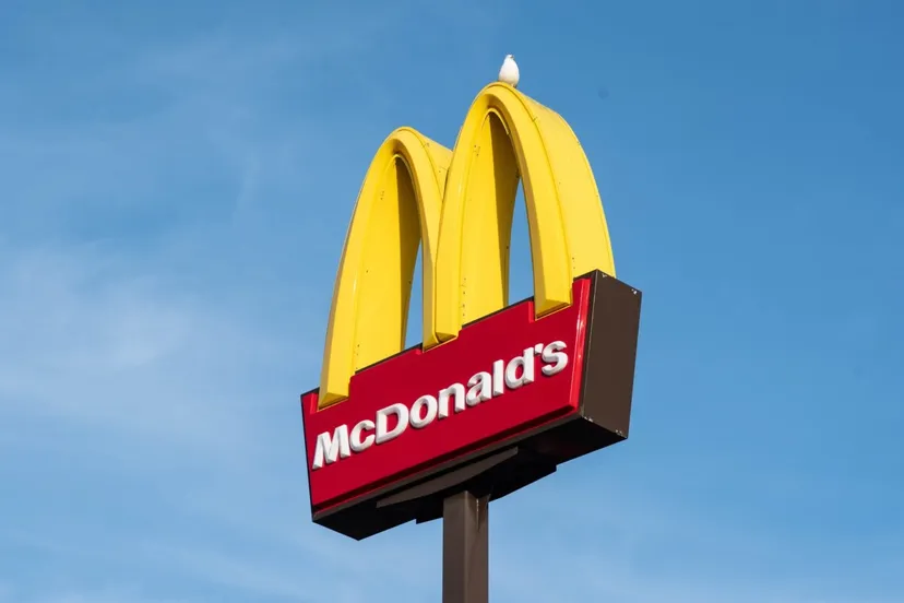McDonald’s оголосив про повернення до трьох ресторанів у Києві. Що б ви замовили?