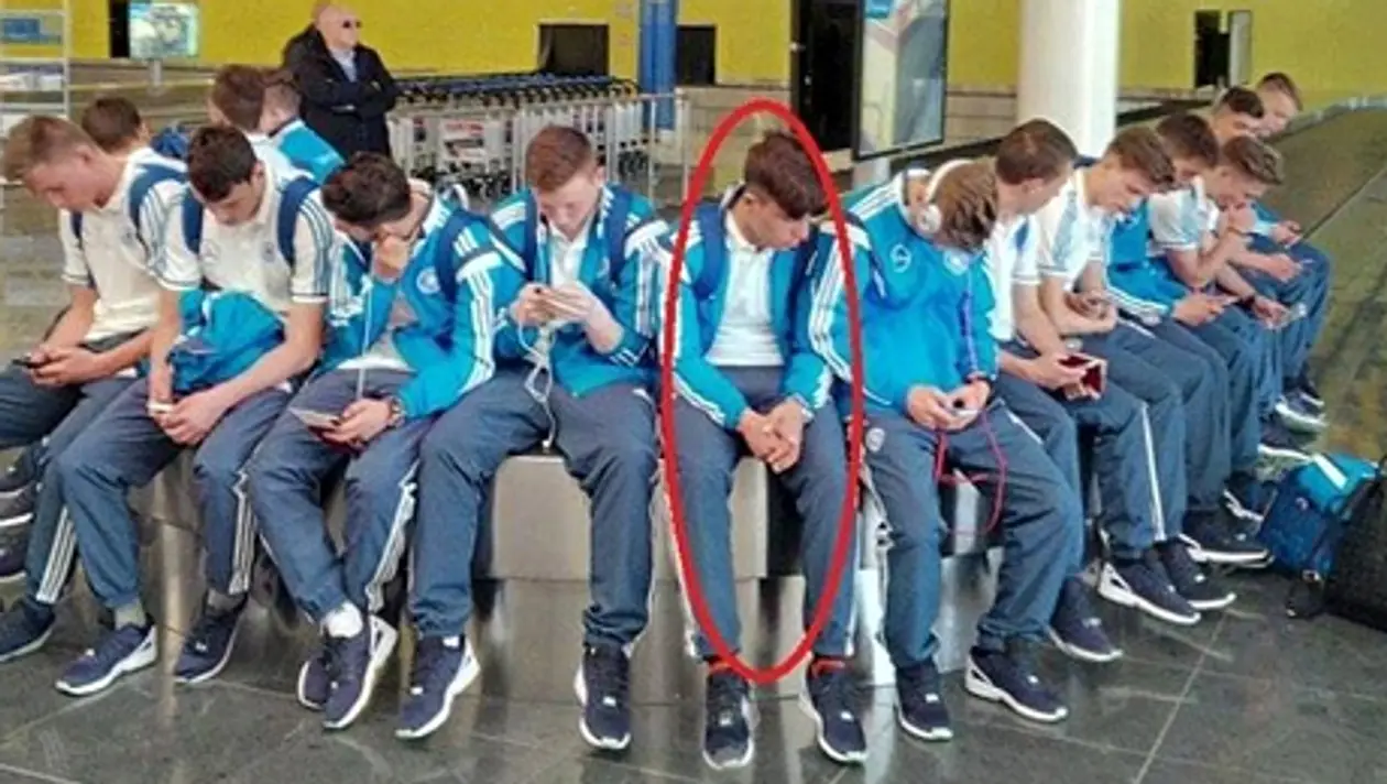 Фото эпохи. Игрок сборной Германии U-17 без смартфона