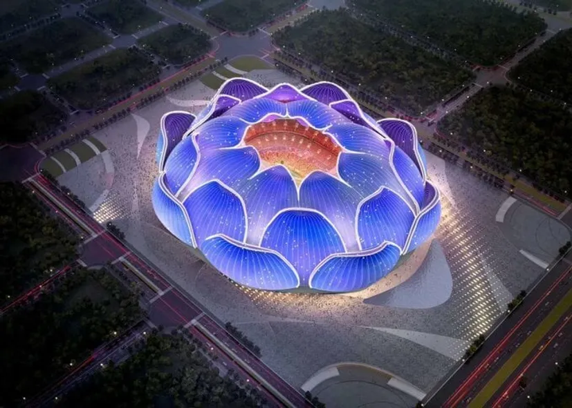 В Китае строят крупнейший футбольный стадион: он будет в форме лотоса и по вместимости опередит «Камп Ноу» (ненадолго) 