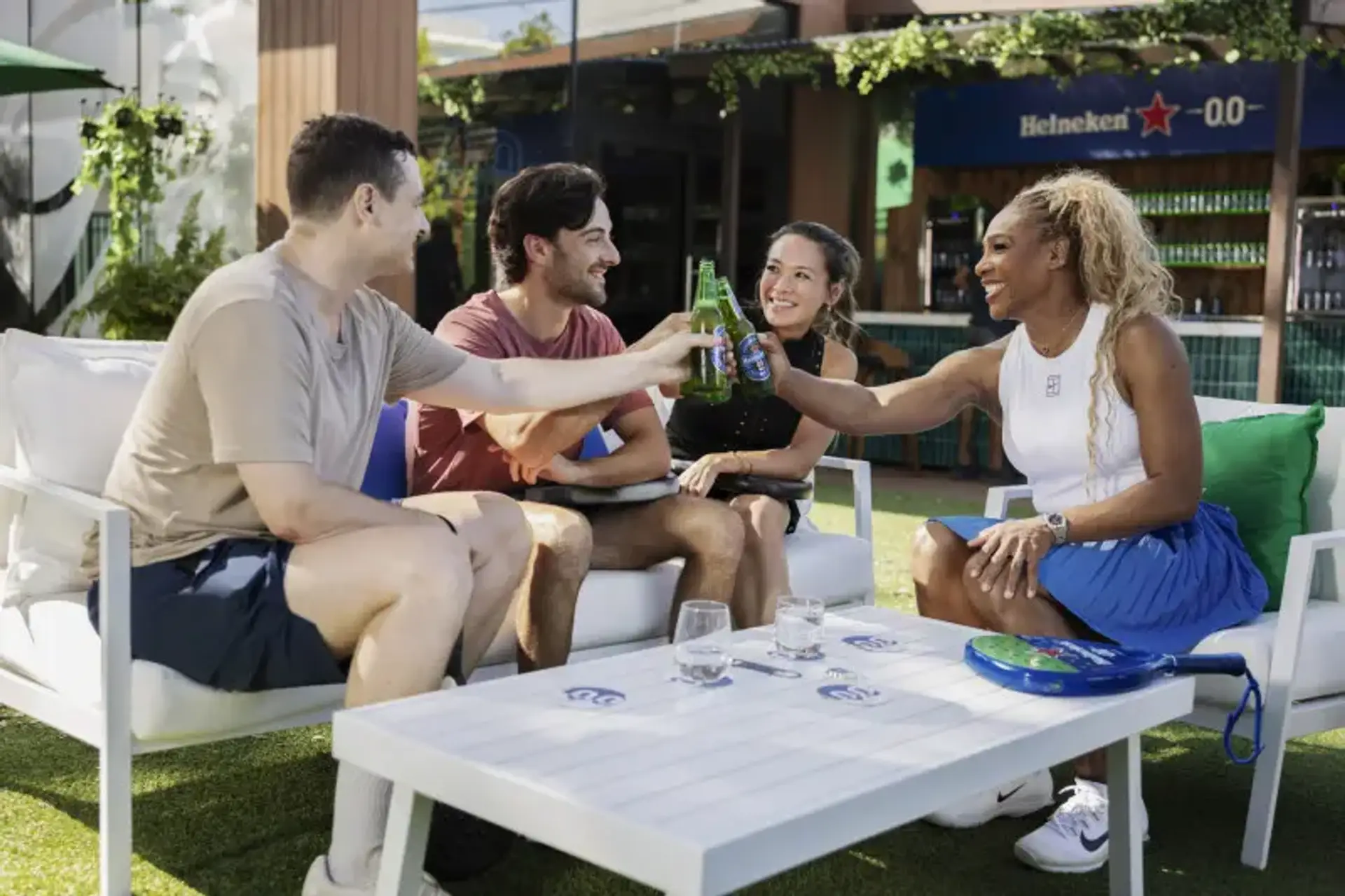 Серена Вільямс несподівано з'явилася на падел-корті – так Heineken 0.0 оголосив нове партнерство
