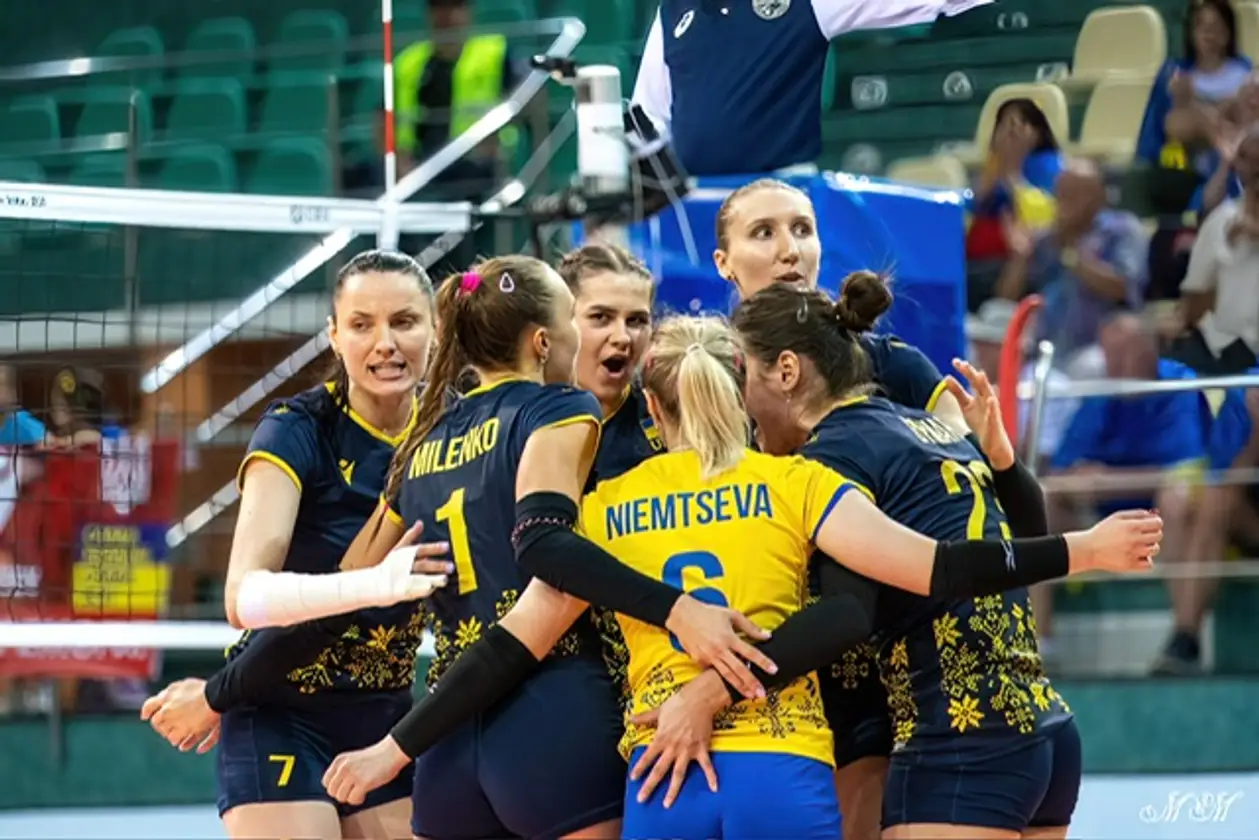 Жіноча збірна України з волейболу у пів фіналі Кубка претендентів
