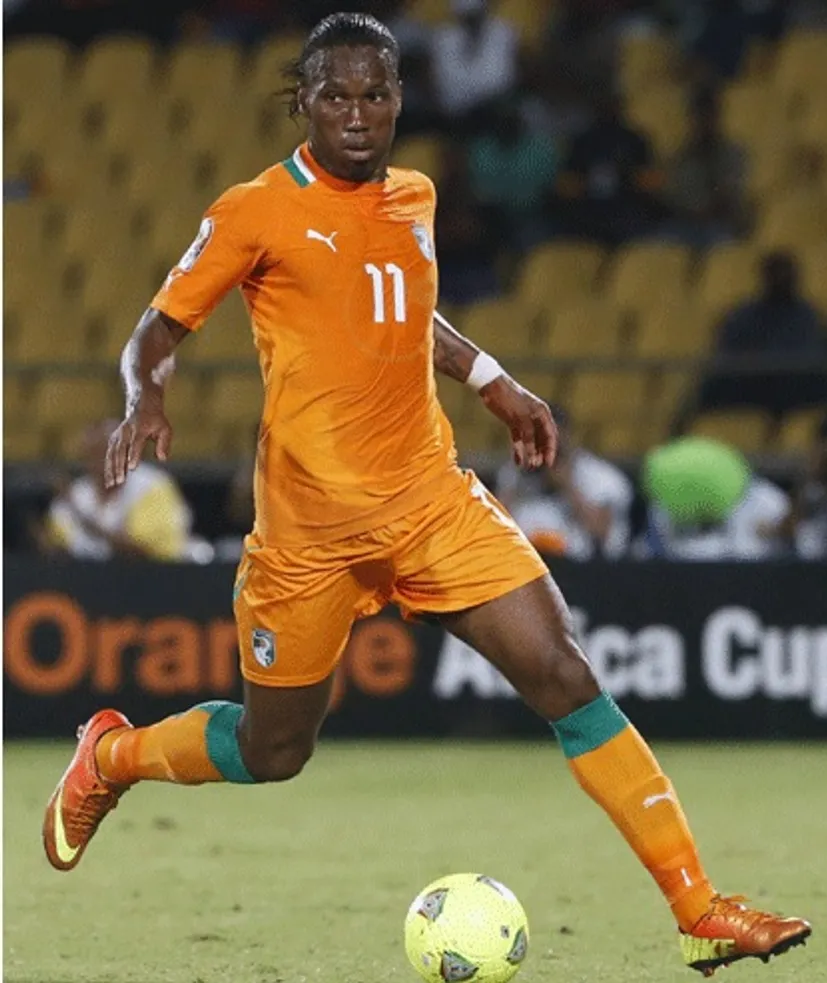 11 лютого вождь зграї «слонів» Дідьє Дрогба забив свій перший гол за Кот-д'Івуар