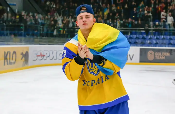 Украинца могут задрафтовать в НХЛ впервые за 11 лет. Ему всего 18