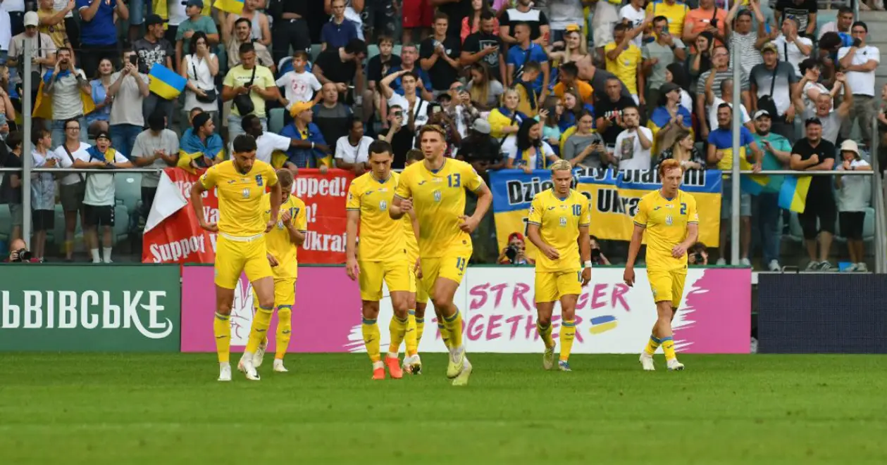 📹 Україна зіграла внічию з Англією: Зінченко забив після класної комбінації, але не втримали рахунок