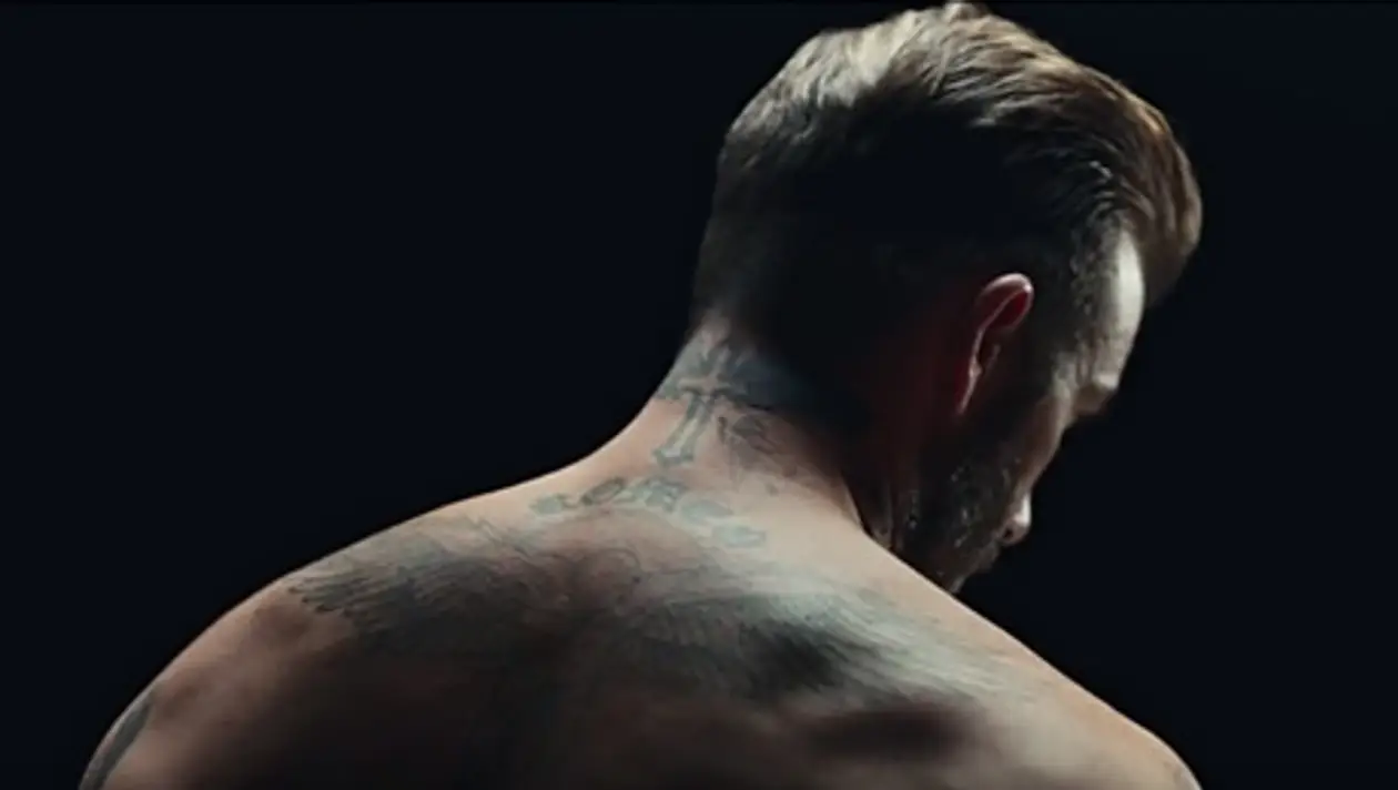 Живые татуировки Дэвида Бекхэма в рекламе ЮНИСЕФ