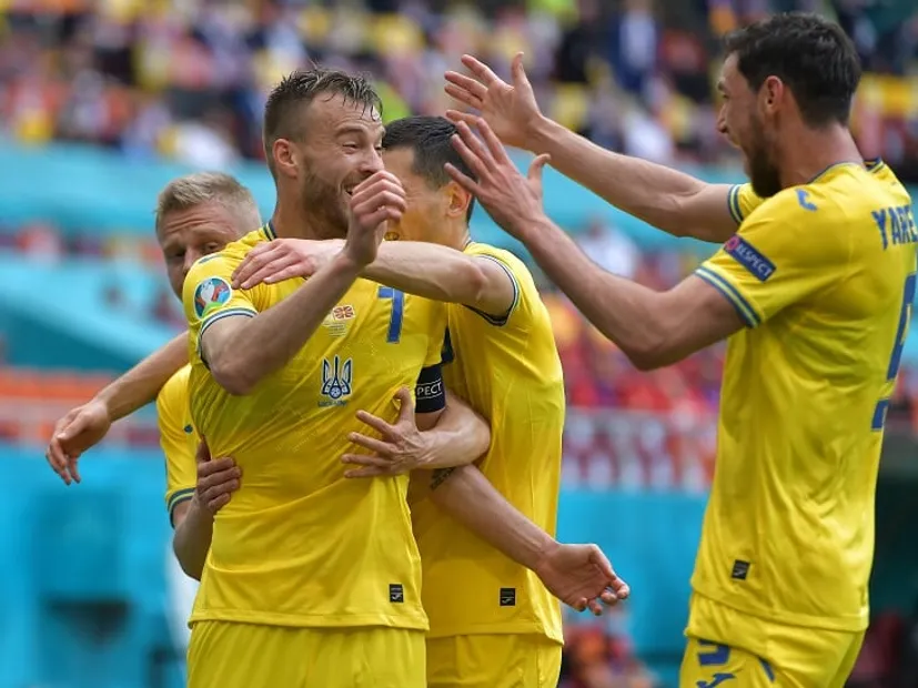 Збірна України у звіті УЄФА по Євро-2020: тактична гнучкість, одні з найгірших в пресингу, персональний успіх Ярмоленка