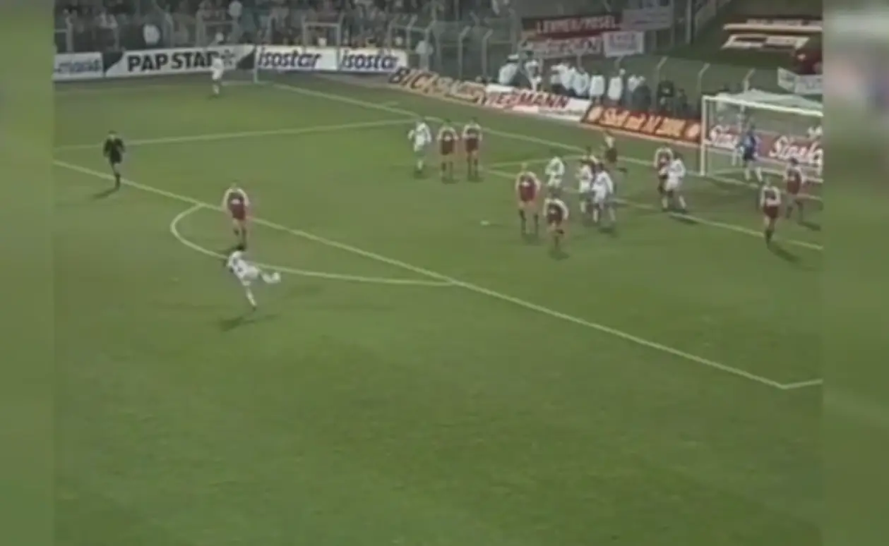 Лотар Маттеус и его лучший гол Бундеслиги-1992/93!