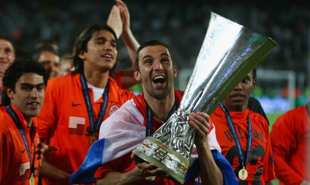 14 років тому «Шахтар» виграв Кубок УЄФА в Стамбулі! Згадуємо голи Жадсона та Луїса Адріано