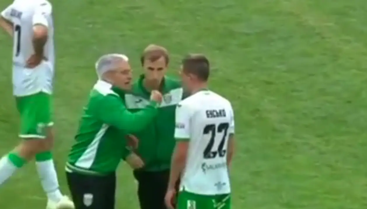 Тренер «Карпат» уничтожил молодого футболиста после матча с «Черноморцем»