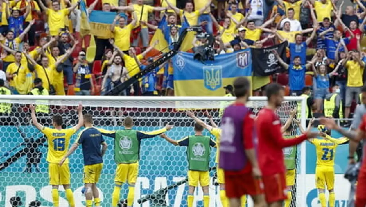 Українським фанам майже неможливо потрапити до Глазго. Матч зі Швецією відвідає лише діаспора