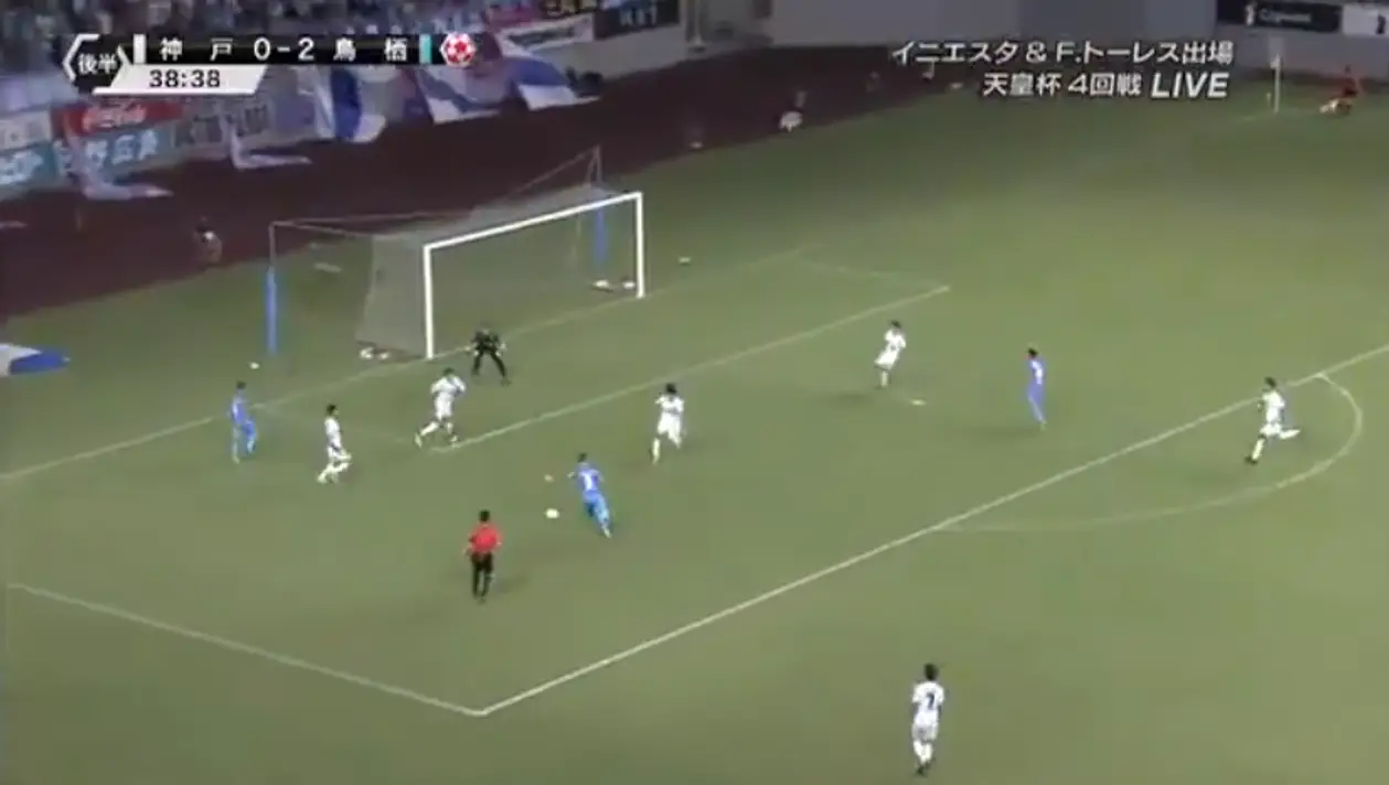 Торрес забил дебютный гол в чемпионате Японии после шедеврального финта партнера