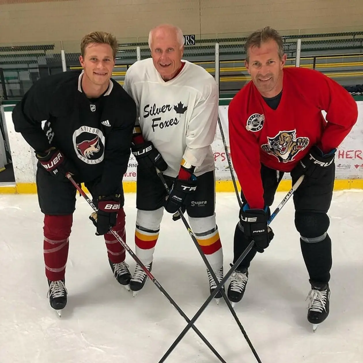 Три покоління етнічних українців-хокеїстів: дід грає у 82 роки, син виграв Кубок Стенлі, а внук – молода зірка НХЛ 