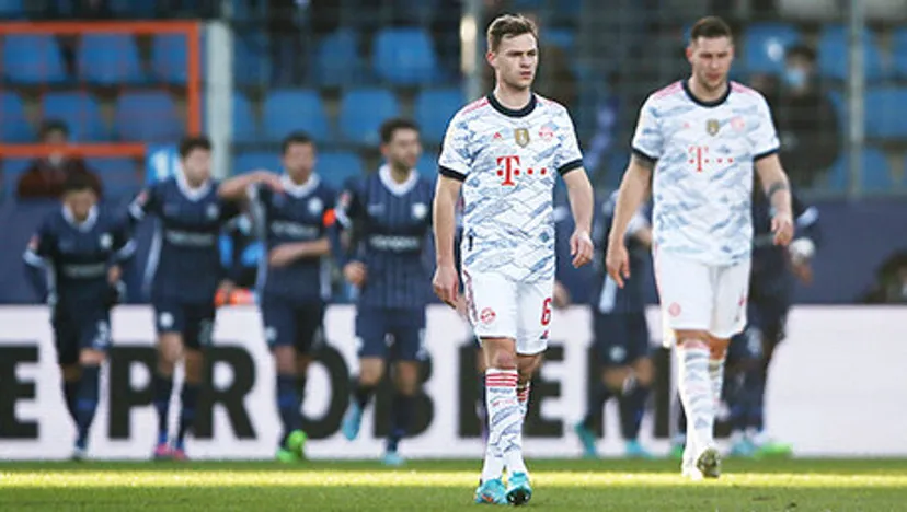 Воу, «Баварию» внезапно разбил «Бохум» 😨  Четыре гола в первом тайме – так много Мюнхен не получал аж с 1975-го 