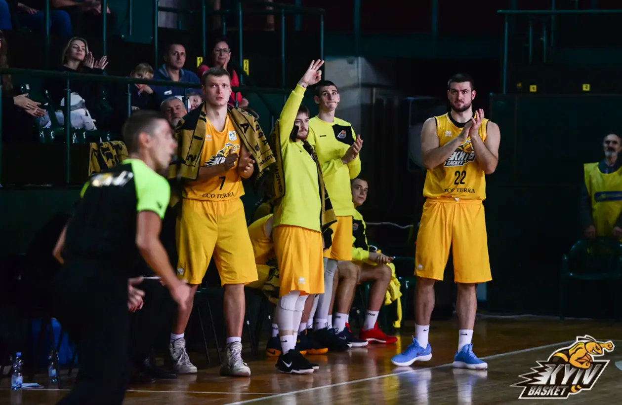 «Желто-черная трибуна» – крутой блог о столичном «Киев-Баскете»