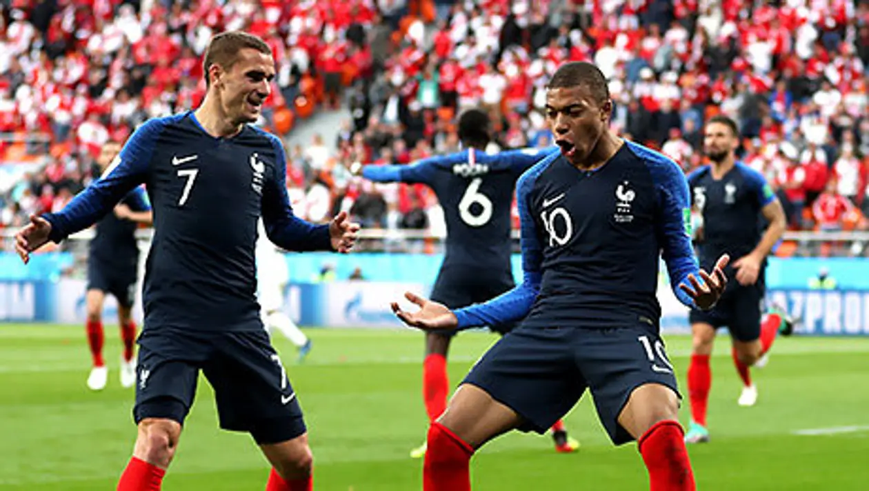 Франция – в плей-офф, Перу – домой
