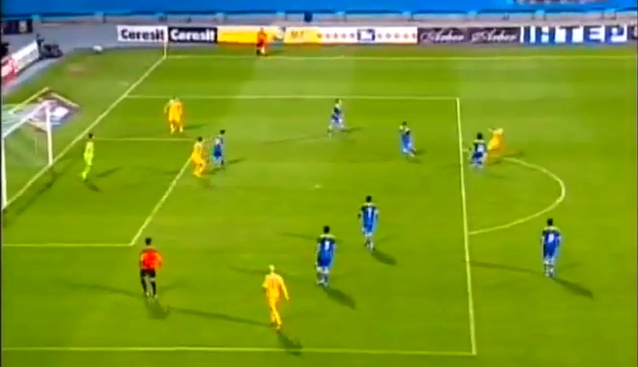 Феноменальный гол Тимощука в ворота Узбекистана. Без шансов для вратаря