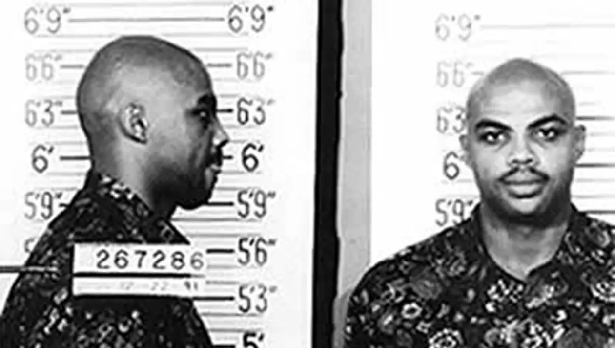Их разыскивала милиция. 15 самых забавных фотографий игроков НБА после ареста