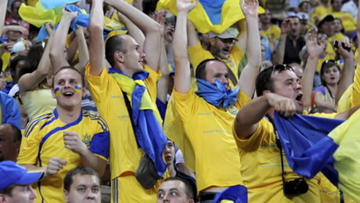 Украина два матча в группе сыграет в Бухаресте. Туда дешевле купить билет на матч