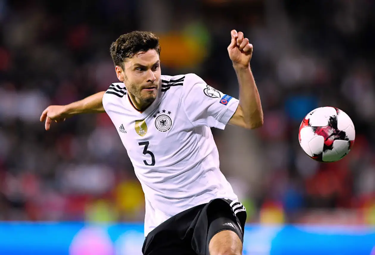 Основной защитник сборной Германии играет во второй бундеслиге. Просто очень любит «Кельн»