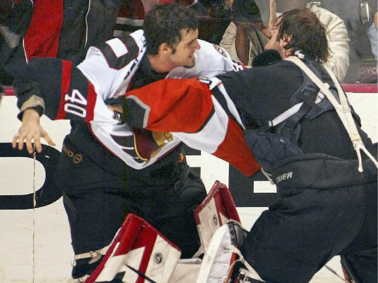 Последняя битва эпохи тафгаев в НХЛ: поставили вечный рекорд грубости, дрались все против всех