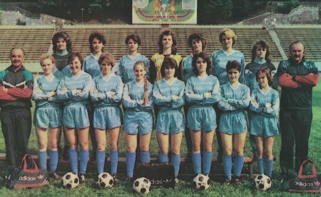 Жіноча команда «Динамо» 90-х: золотий дубль, смерть тренера в аварії, зникнення при Суркісі 