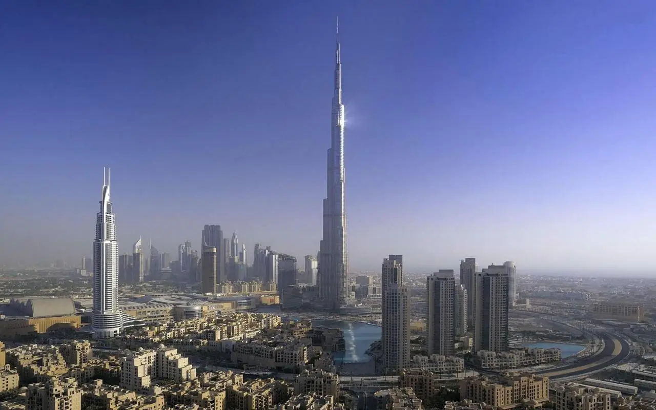 🏀 В Дубае красиво почтили память Кобе и Джиджи Браянт. Вы никогда не видели «Бурдж-Халифу» таким 