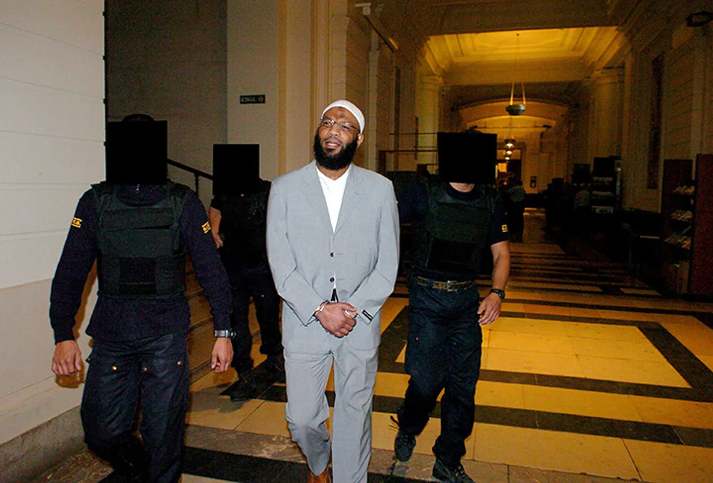 «Я был готов отдать жизнь за бен Ладена». Как бывший футболист стал террористом-смертником