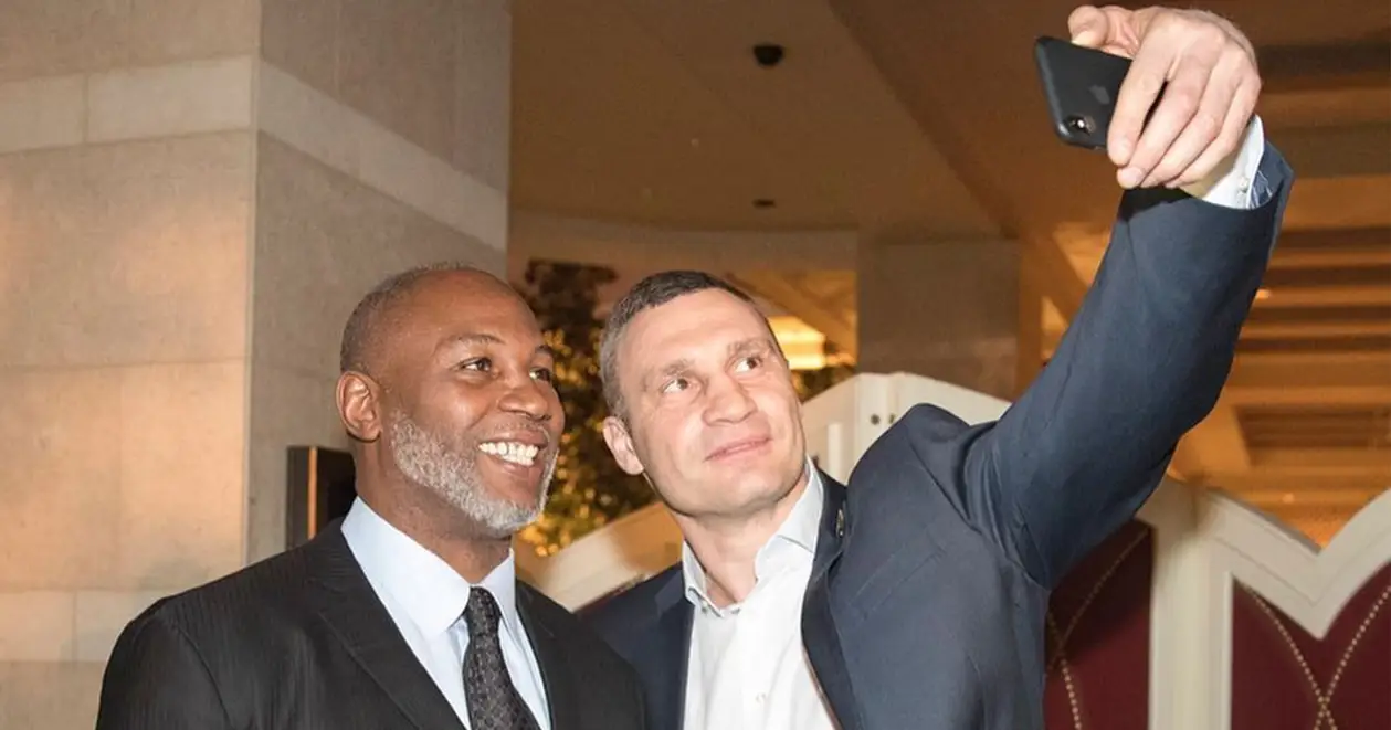 Кличко на «Вечере чемпионов» от WBC встретился с другими легендами бокса