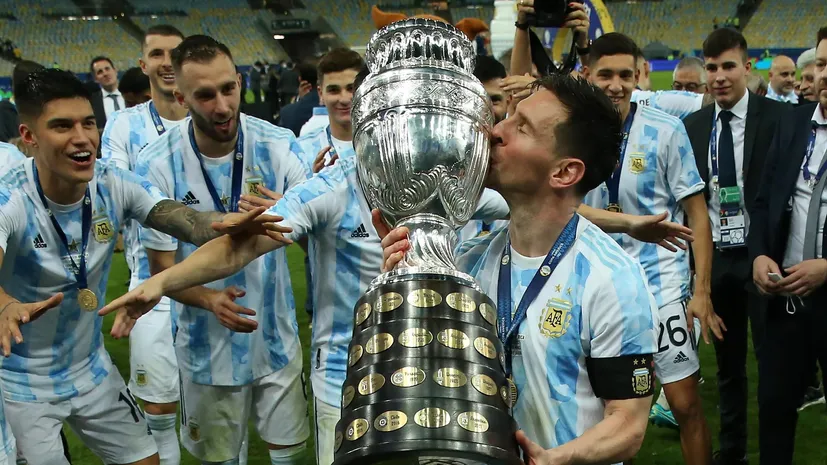 Рік тому Мессі виграв перший титул у збірній. Аргентина мінімально перемогла Бразилію у фіналі Копа Америка-2021 